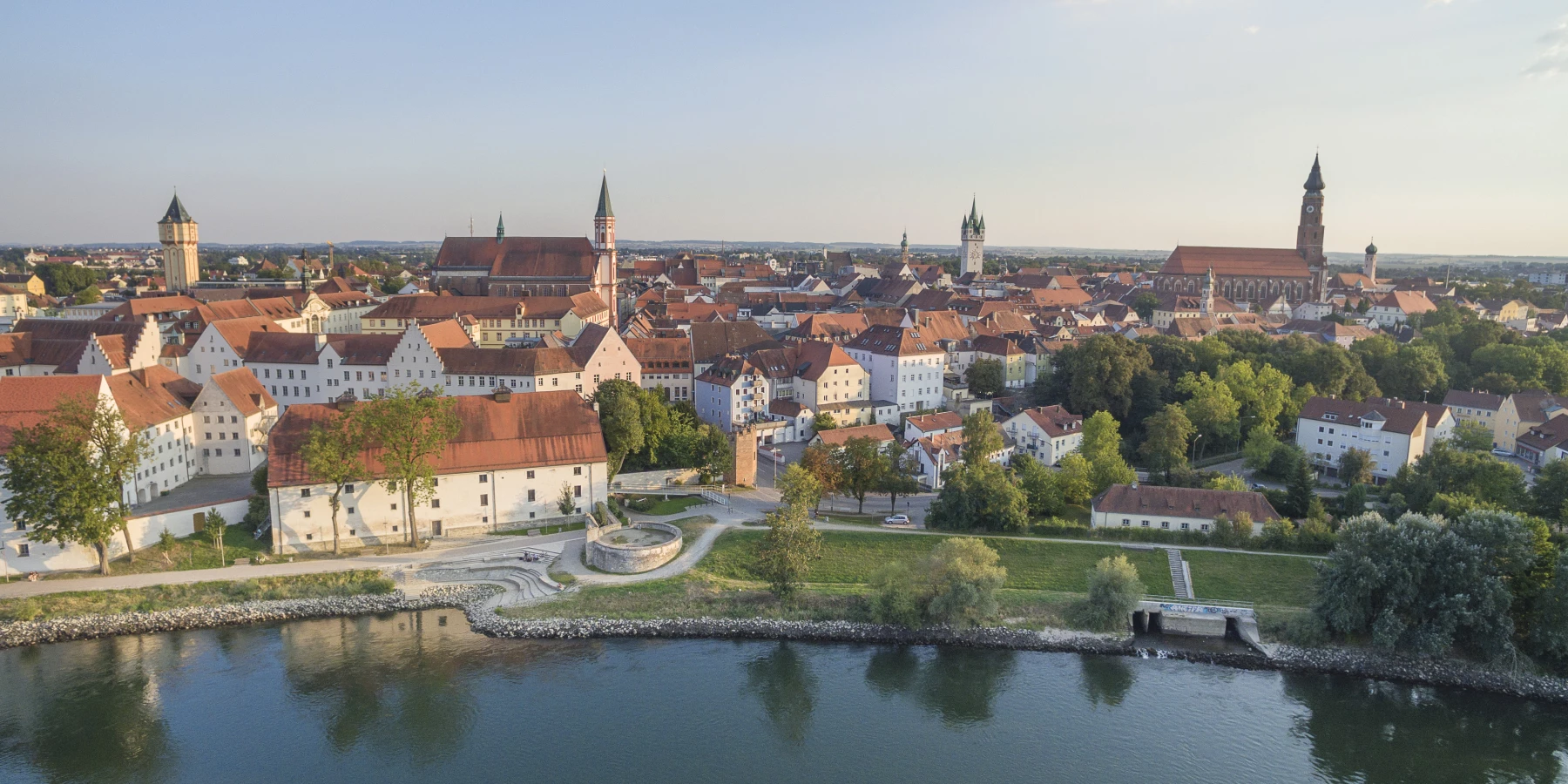 Donau und Herzogschloss